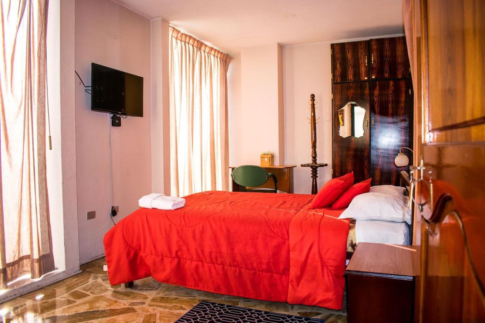 Hotel Cristal Palace Loja Esterno foto